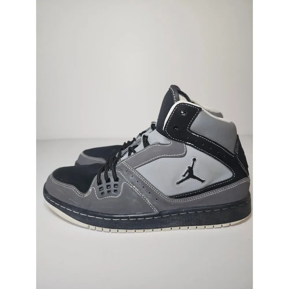 Jordan 1 Flight Men’s Gray Sz 9 Athletic Sneaker Streetwear Mid Top